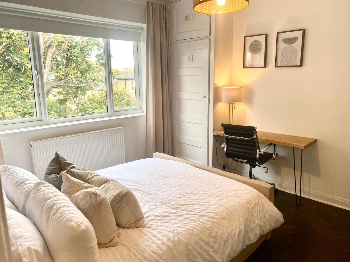 Newly Refurbished 2 Bedroom Apartment In South London Exterior photo